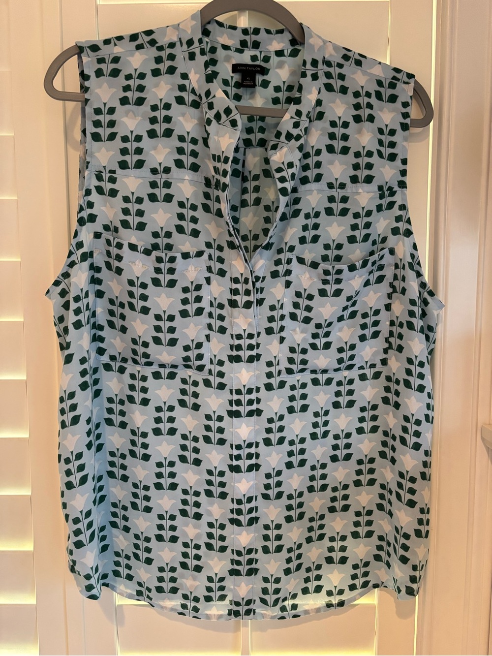 Ann Taylor Light Blue and Dark Green Floral-Print Sleeveless Top